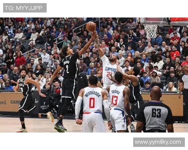 2021年2月3日篮网与快船激战回顾精彩瞬间与赛后分析