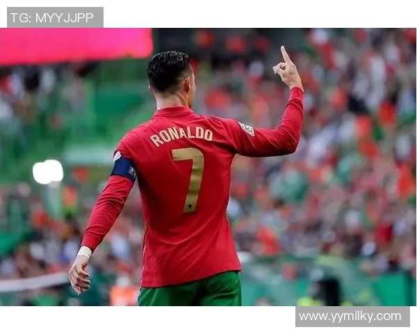 参加进球100+丨莱奥：在学习踢9号位